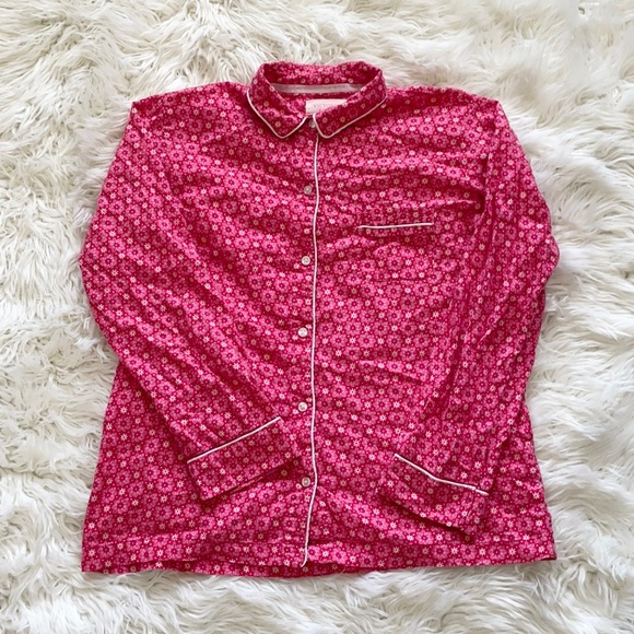 Victoria’s Secret Flannel Long Sleeve Pajama Set - Picture 2 of 11